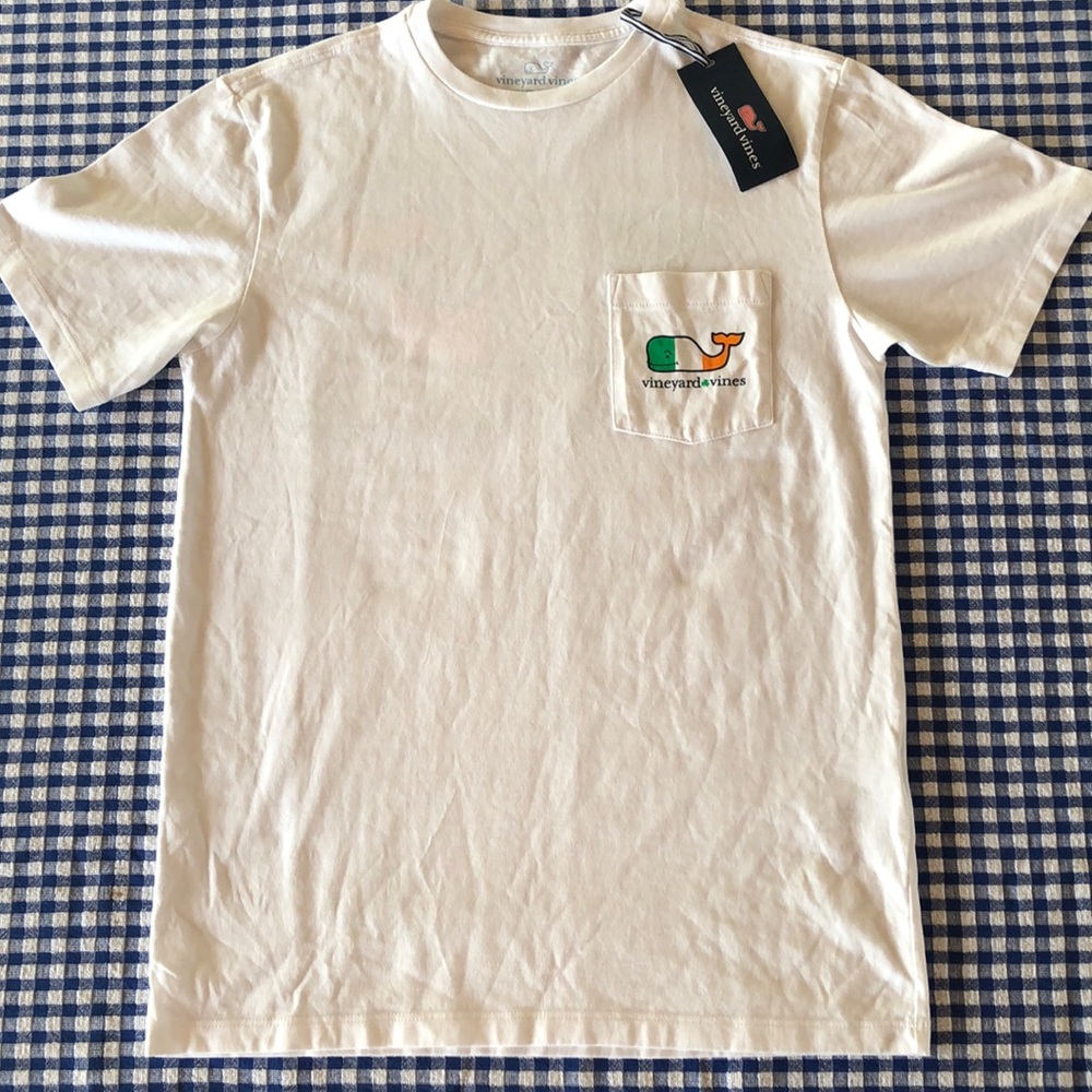 Vineyard Vines White T-Shirt with Whale Irish Flag Size XS